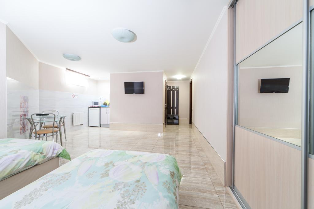 Home Comfort Livoberezhna Iec Kiev Luaran gambar