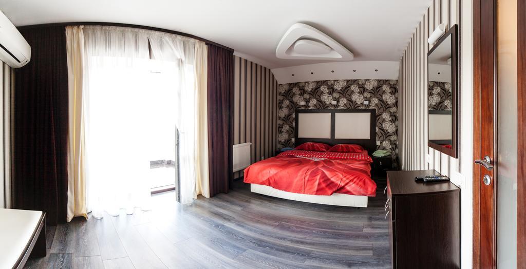 Home Comfort Livoberezhna Iec Kiev Luaran gambar