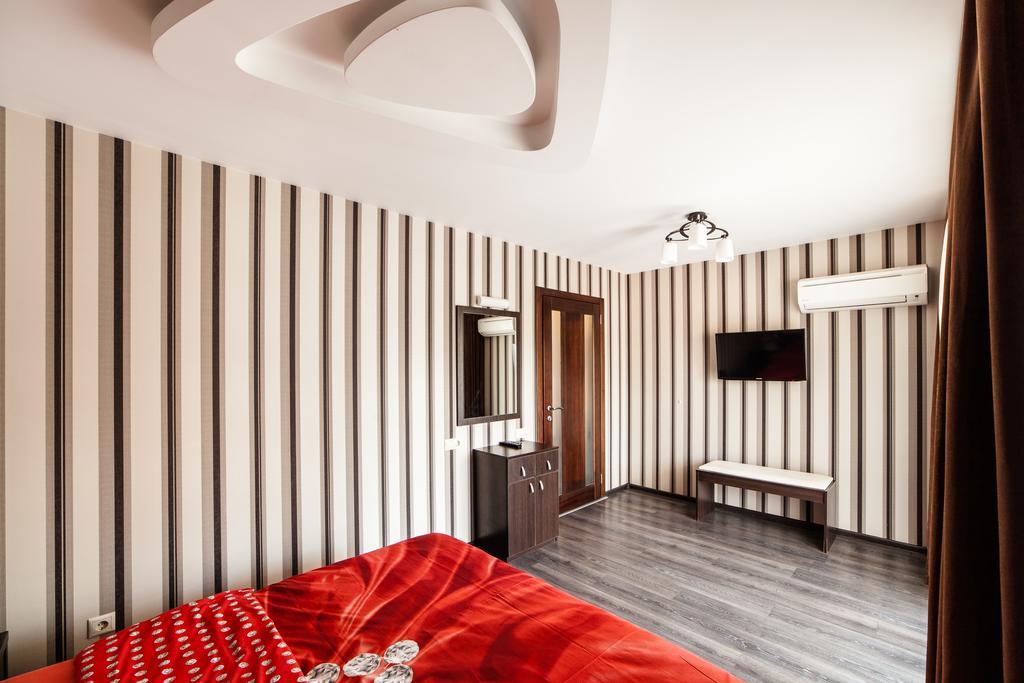 Home Comfort Livoberezhna Iec Kiev Luaran gambar