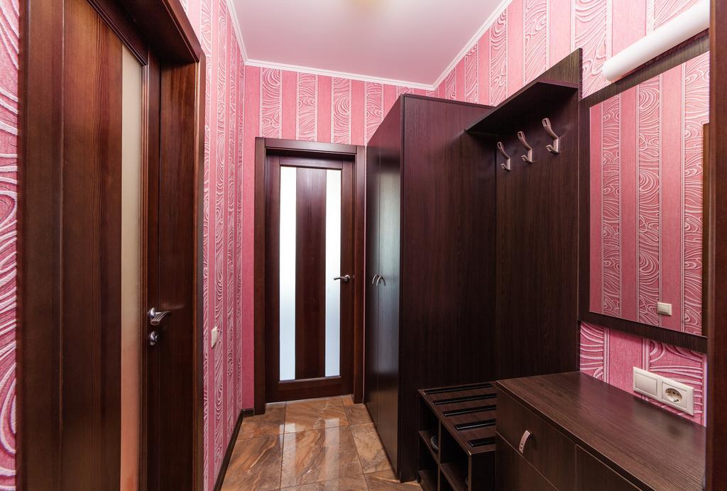 Home Comfort Livoberezhna Iec Kiev Luaran gambar