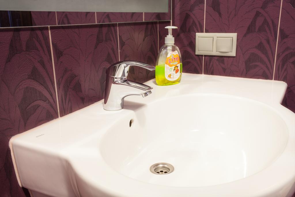 Home Comfort Livoberezhna Iec Kiev Luaran gambar