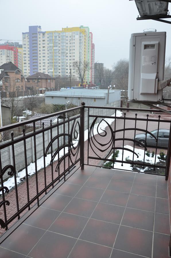 Home Comfort Livoberezhna Iec Kiev Luaran gambar